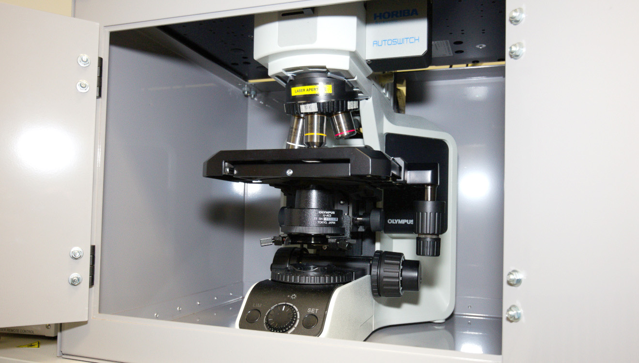  Raman microscope